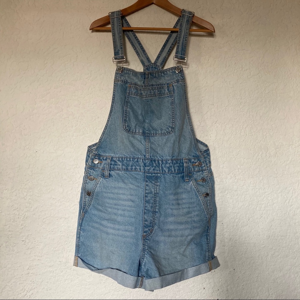 BDG overall shorts